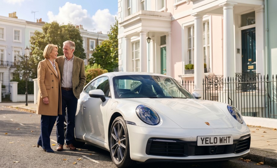 Updating your insurer after a private plate transfer